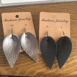 Leather earrings